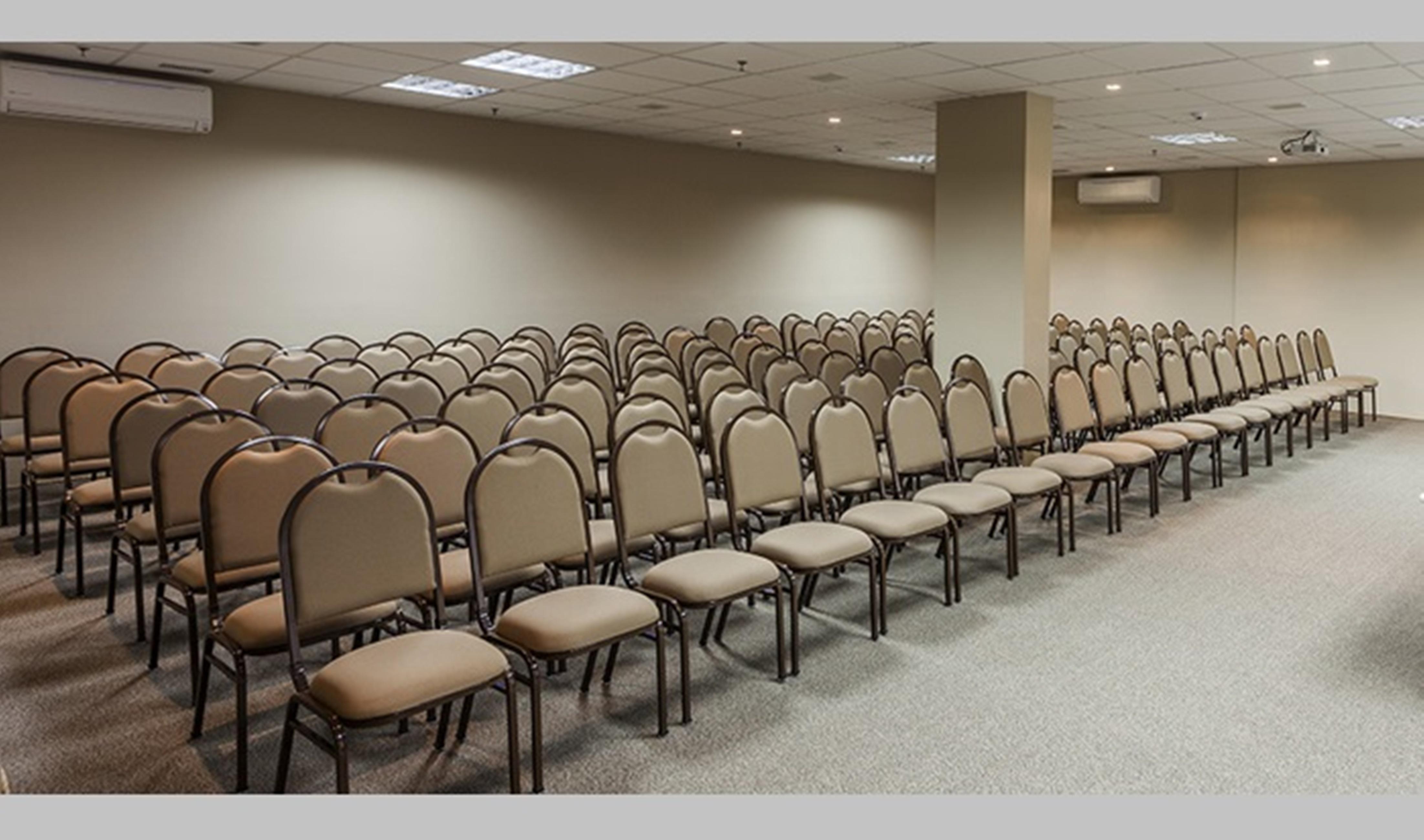 Jade Hotel Brasilia Candangolandia Bagian luar foto Banquet chairs