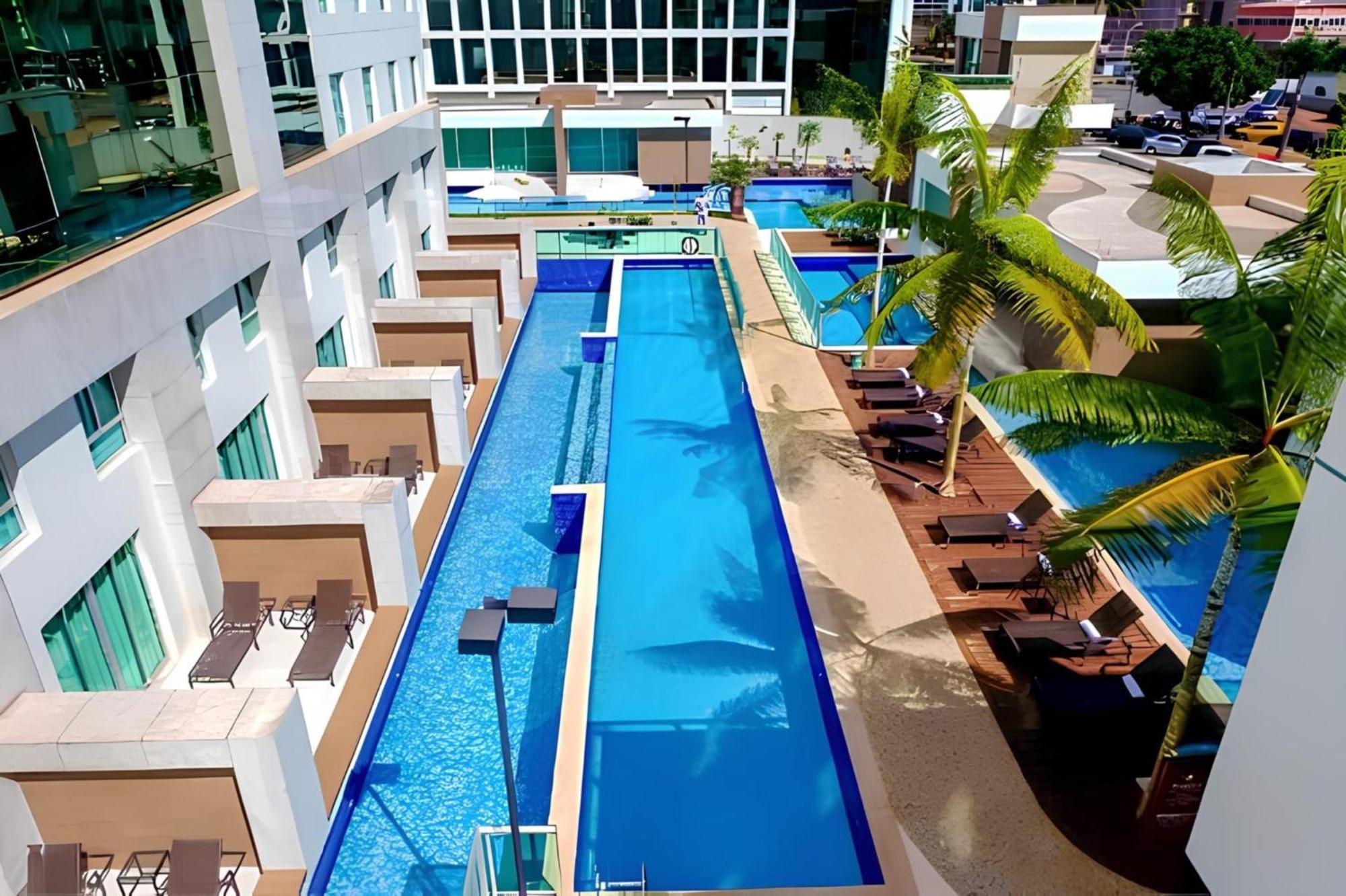 Jade Hotel Brasilia Candangolandia Bagian luar foto The swimming pool at the hotel